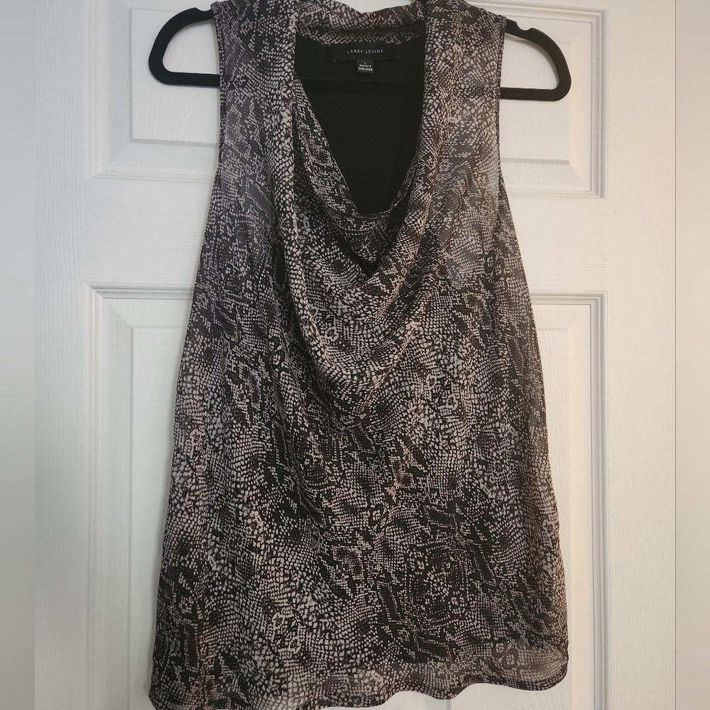 Sleeveless Snake print  top